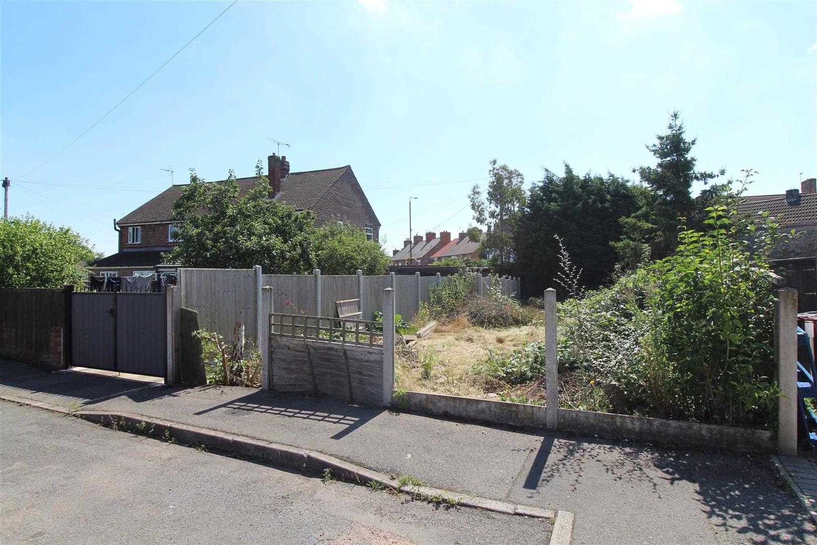 Bakestone Moor, Access off Claylands Place, Worksop
